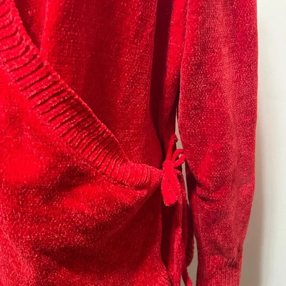 ELLOS WRAP BRIGHT RED SOFT SWEATER LONG SLEEVE SIZE 22/24 1X. - Picture 2 of 9